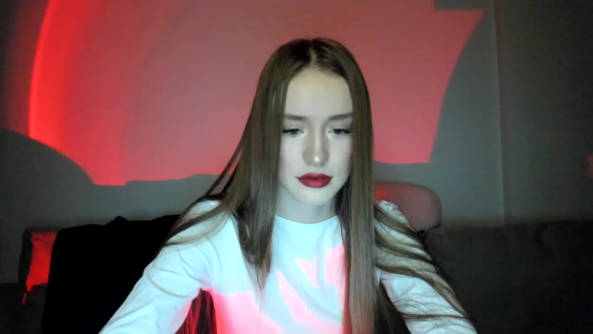 Gallery image thumbnail from IsabellRrose's myfreecams stream on, 12/25/2024, 16:49 image 3 of 20