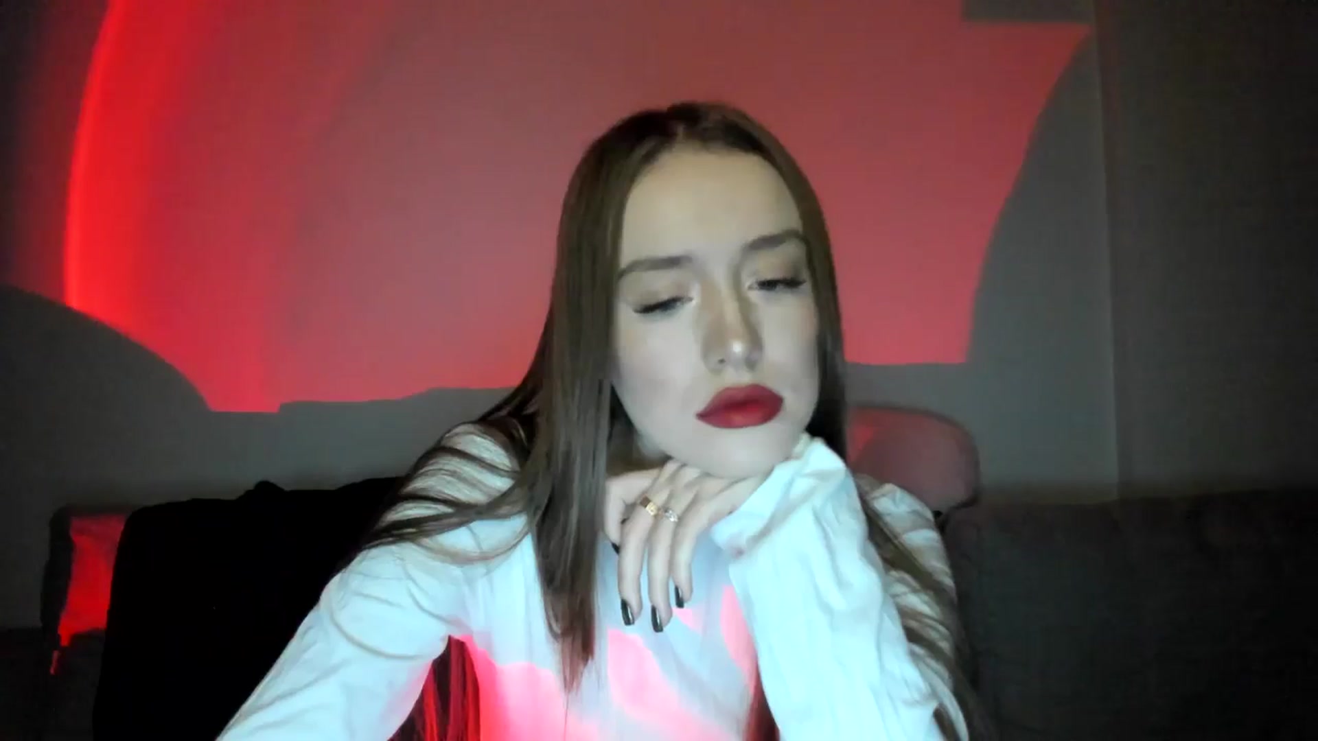 Gallery image thumbnail from IsabellRrose's myfreecams stream on, 12/25/2024, 16:49 image 9 of 20