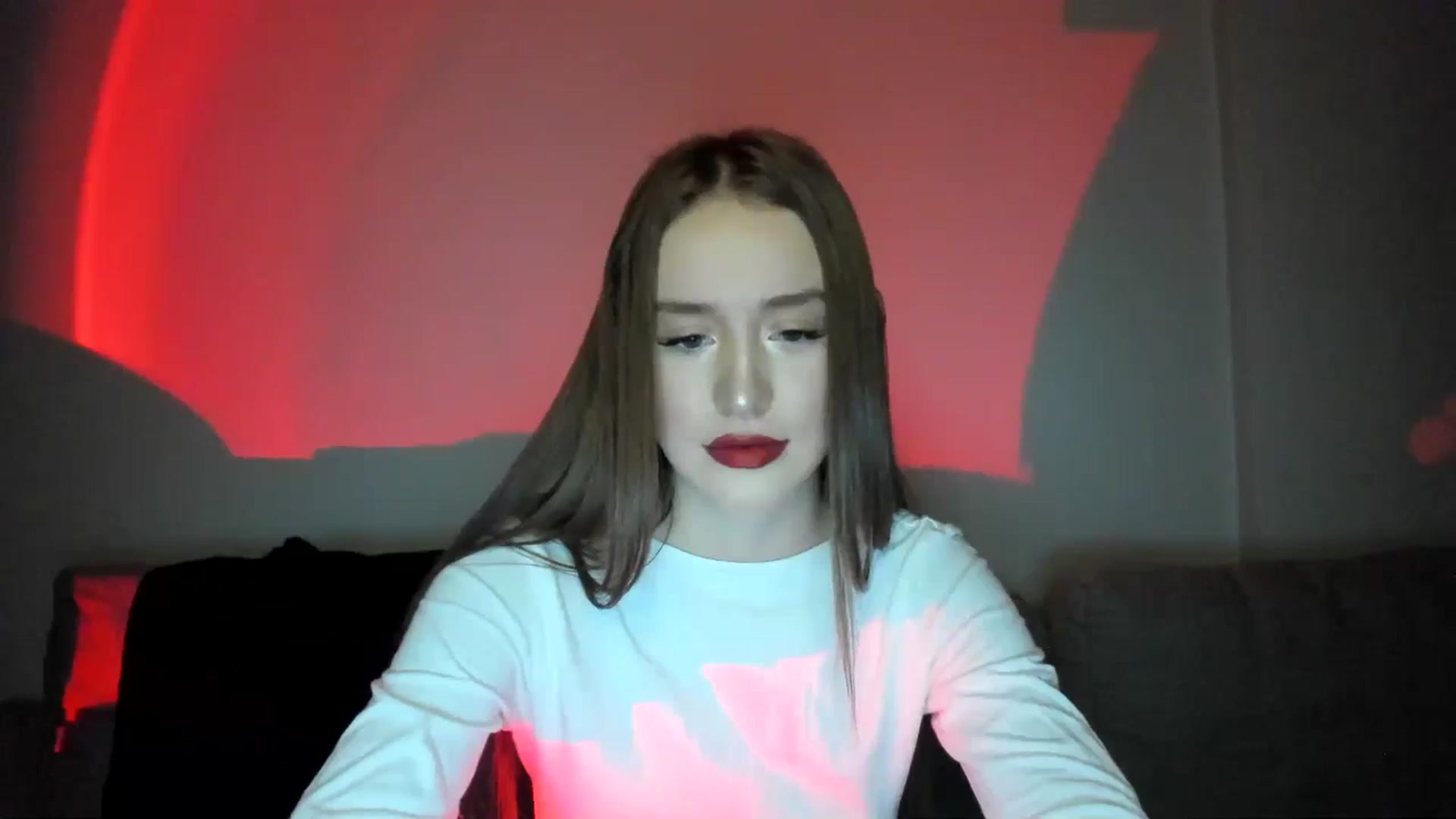 Gallery image thumbnail from IsabellRrose's myfreecams stream on, 12/25/2024, 18:39 image 4 of 20