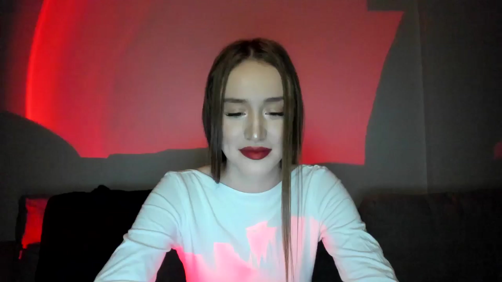Gallery image thumbnail from IsabellRrose's myfreecams stream on, 12/25/2024, 18:39 image 10 of 20