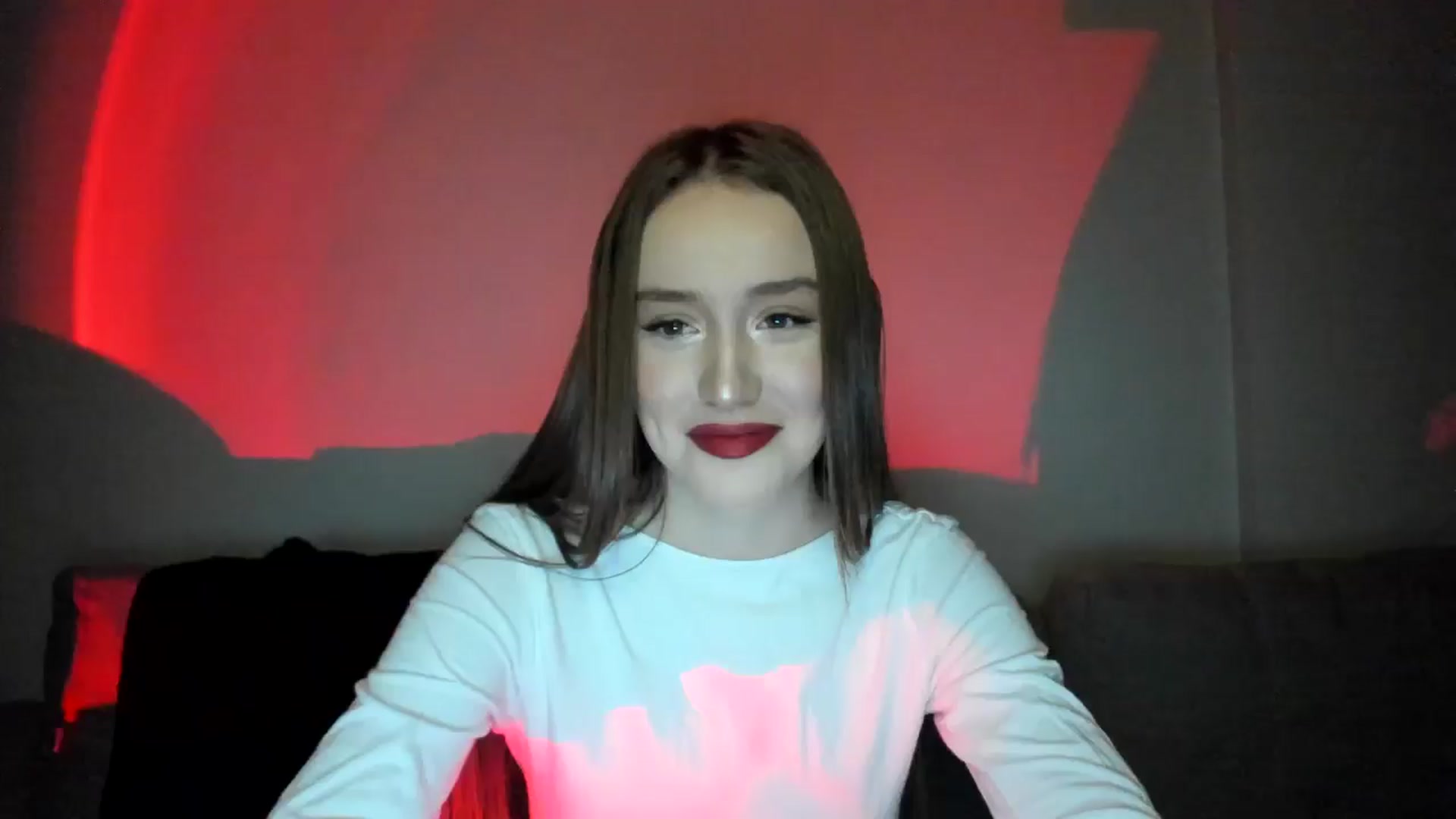 Gallery image thumbnail from IsabellRrose's myfreecams stream on, 12/25/2024, 18:39 image 3 of 20