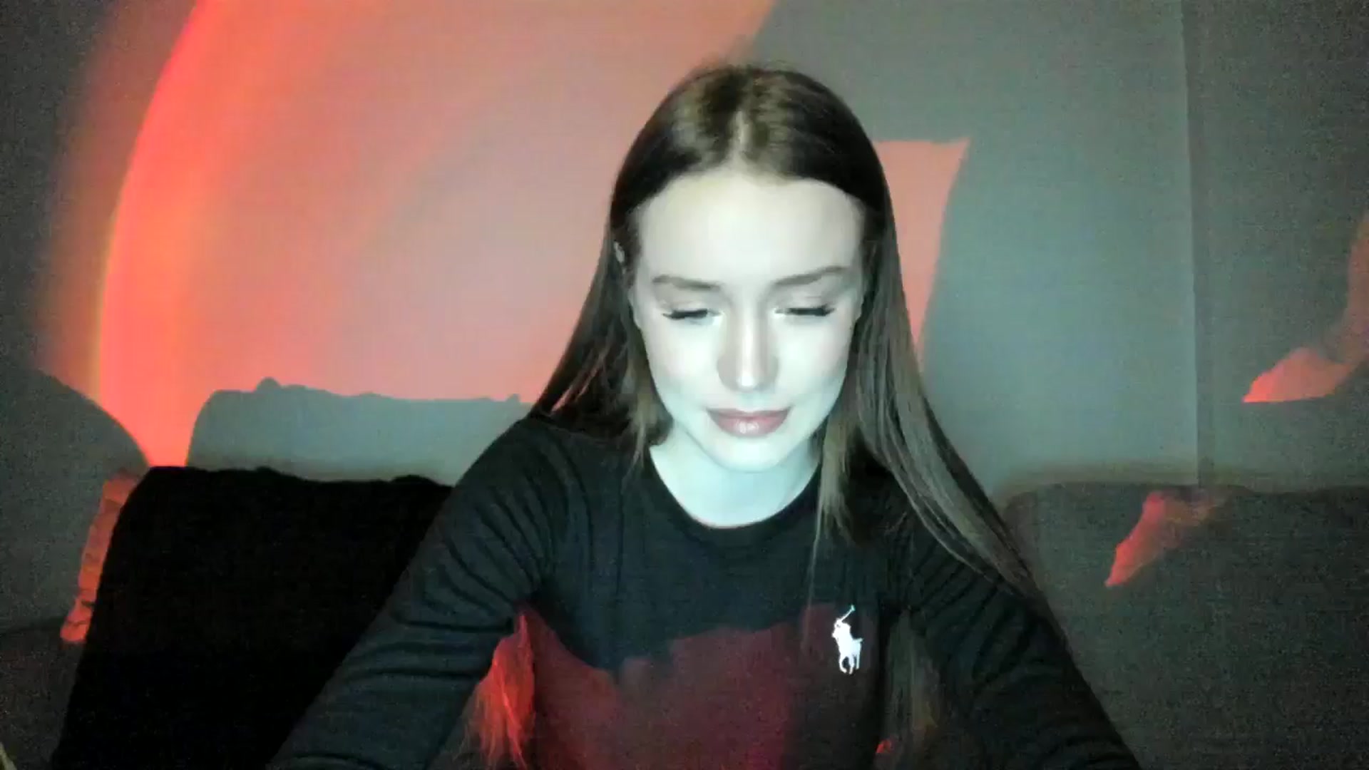 Gallery image thumbnail from IsabellRrose's myfreecams stream on, 12/26/2024, 17:25 image 16 of 20