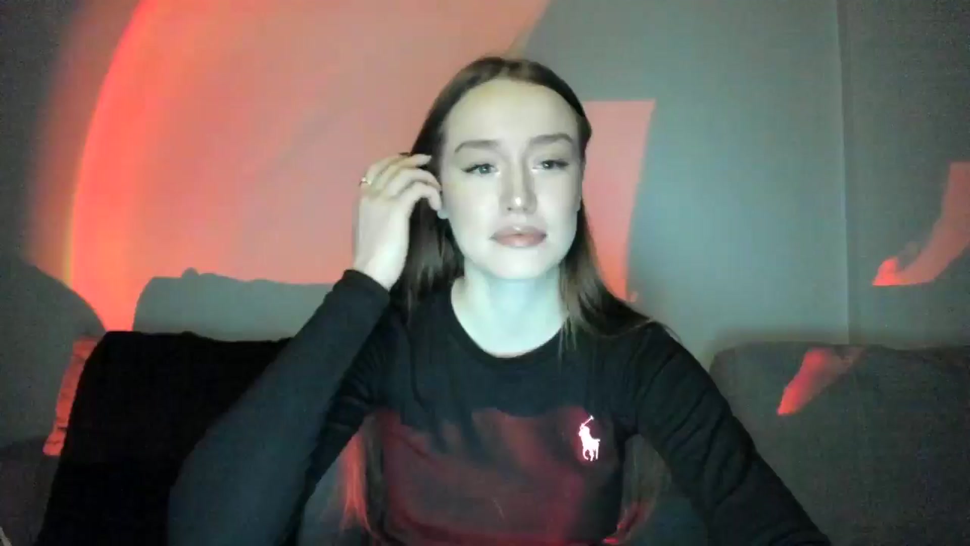Gallery image thumbnail from IsabellRrose's myfreecams stream on, 12/26/2024, 17:25 image 1 of 20