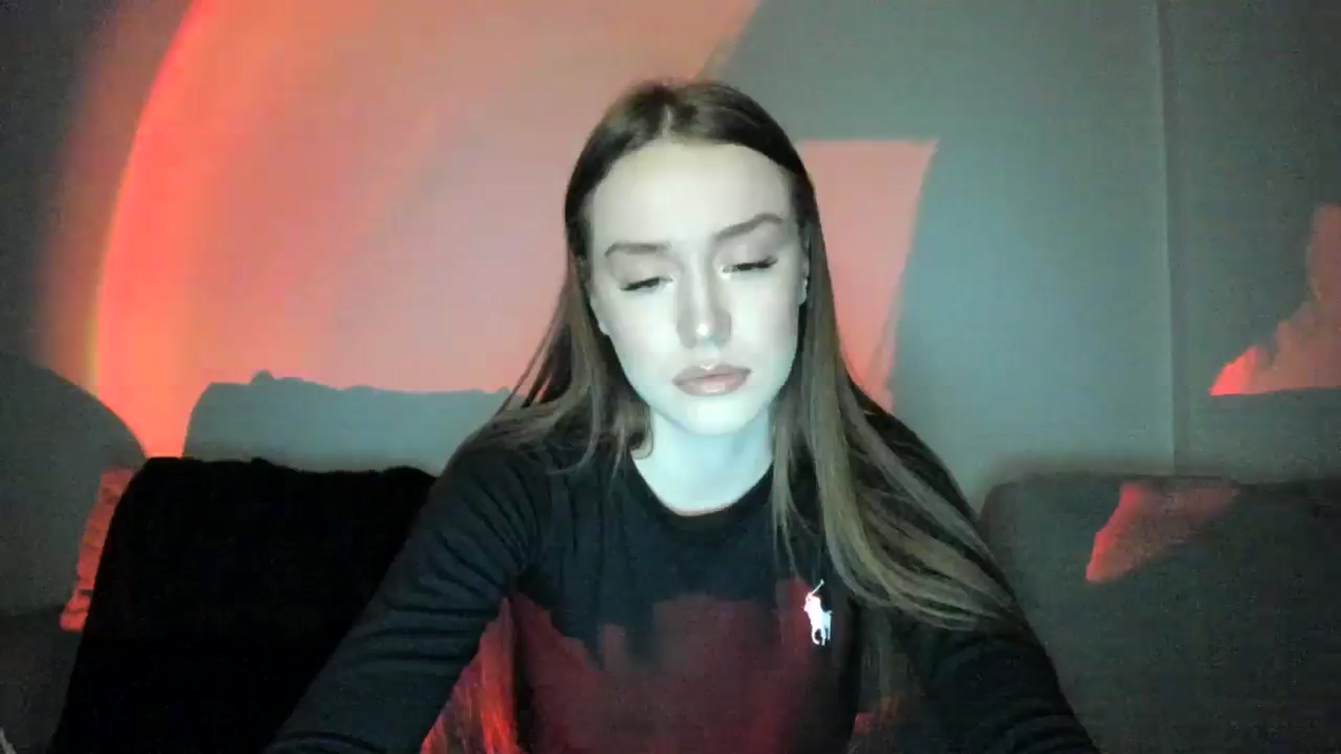 Gallery image thumbnail from IsabellRrose's myfreecams stream on, 12/26/2024, 17:42 image 12 of 20