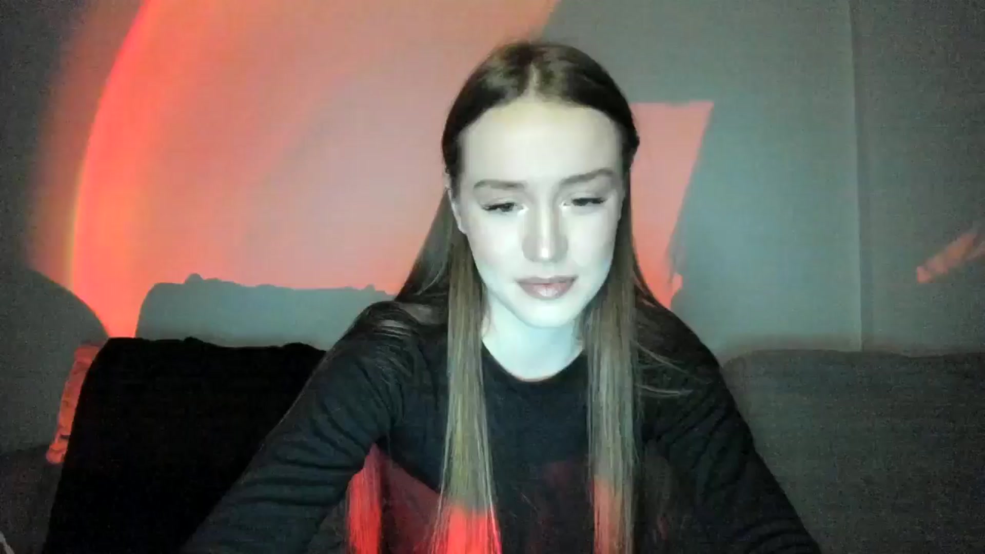 Gallery image thumbnail from IsabellRrose's myfreecams stream on, 12/26/2024, 18:03 image 20 of 20