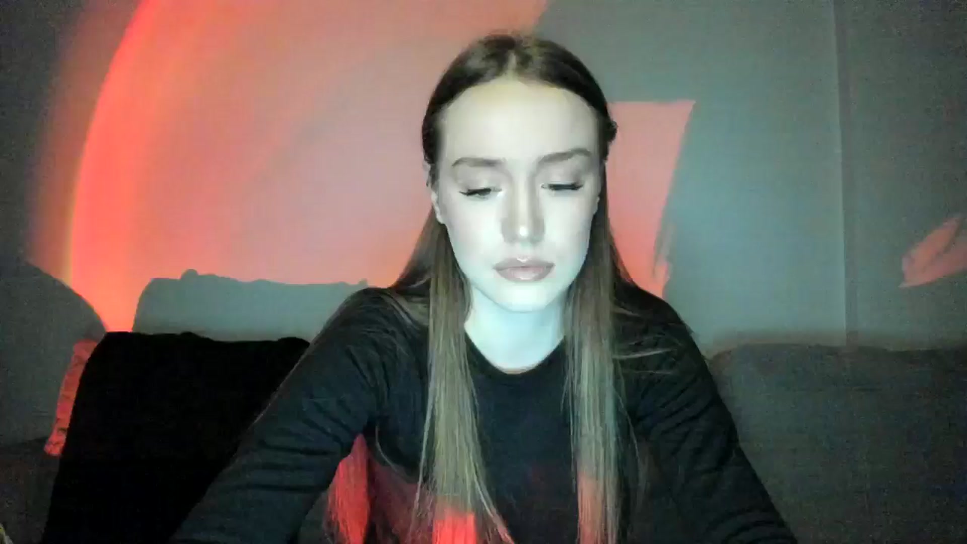 Gallery image thumbnail from IsabellRrose's myfreecams stream on, 12/26/2024, 18:03 image 17 of 20