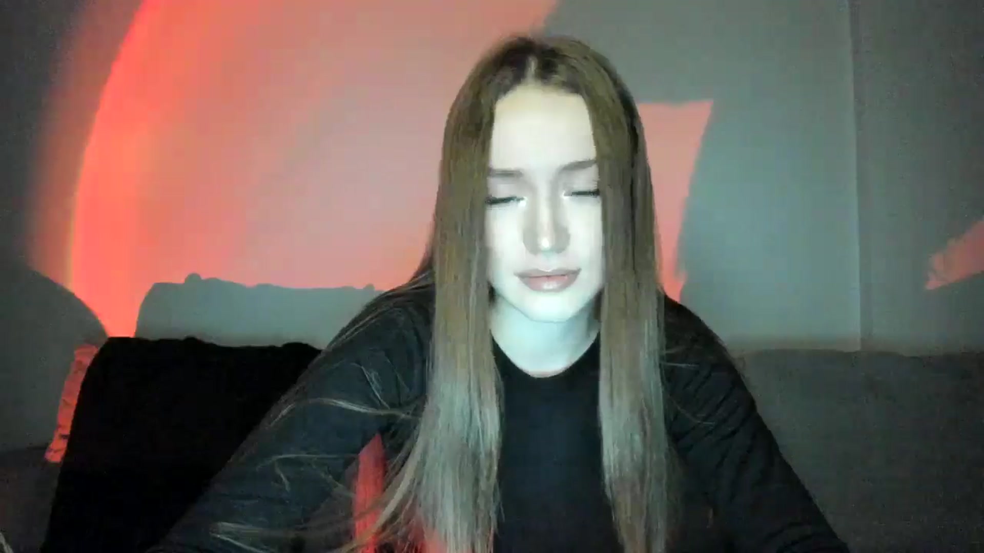 Gallery image thumbnail from IsabellRrose's myfreecams stream on, 12/26/2024, 18:03 image 15 of 20