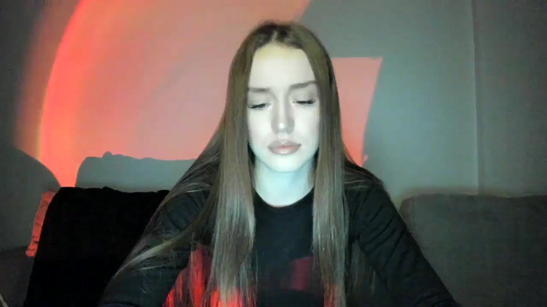 Gallery image thumbnail from IsabellRrose's myfreecams stream on, 12/26/2024, 18:03 image 7 of 20