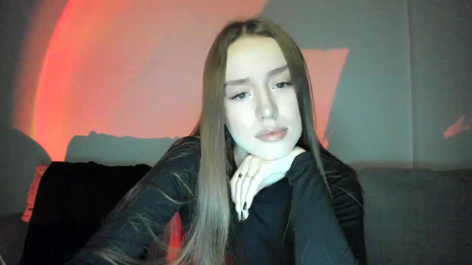 Gallery image thumbnail from IsabellRrose's myfreecams stream on, 12/26/2024, 18:03 image 12 of 20