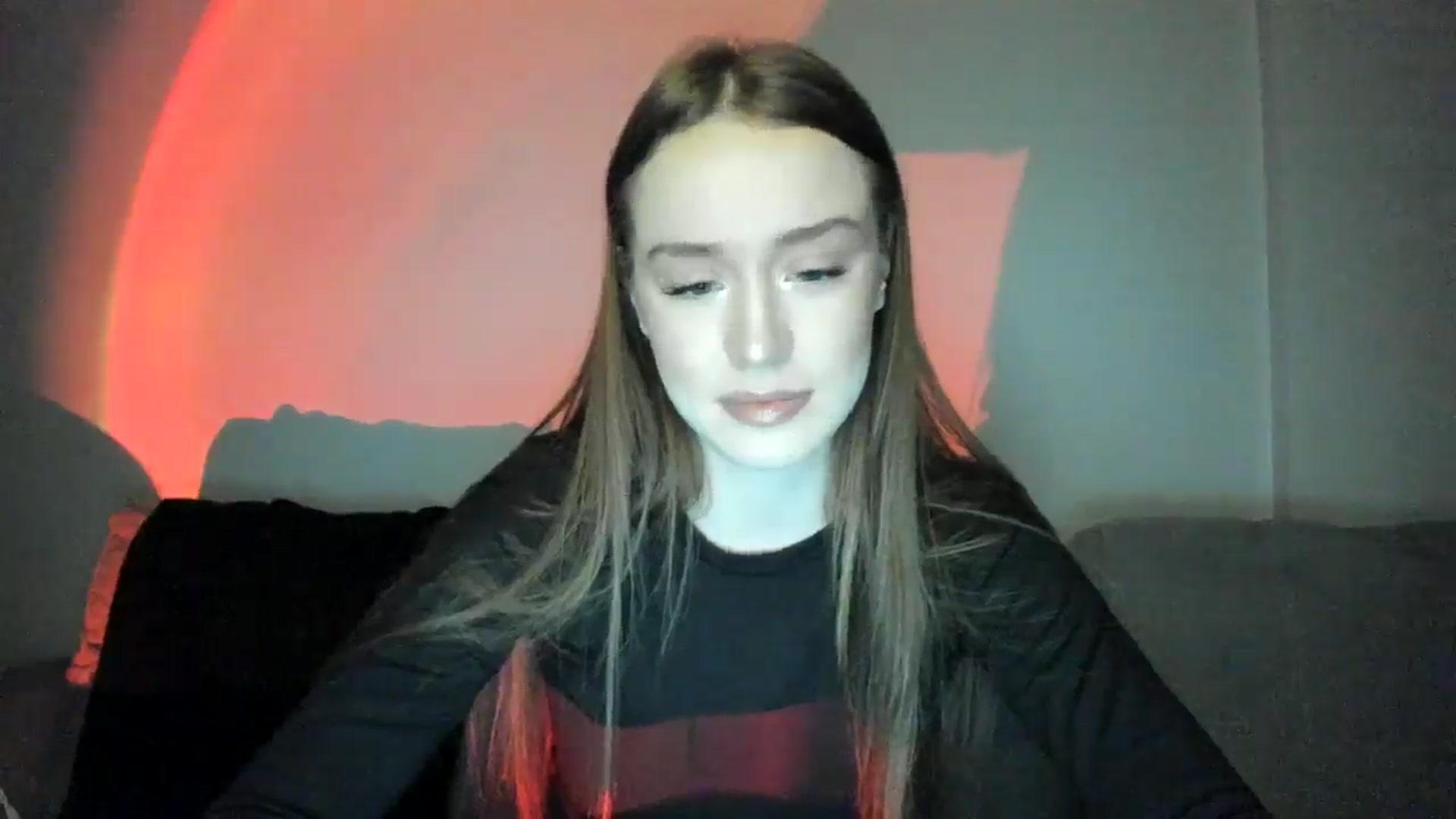 Gallery image thumbnail from IsabellRrose's myfreecams stream on, 12/26/2024, 18:03 image 4 of 20