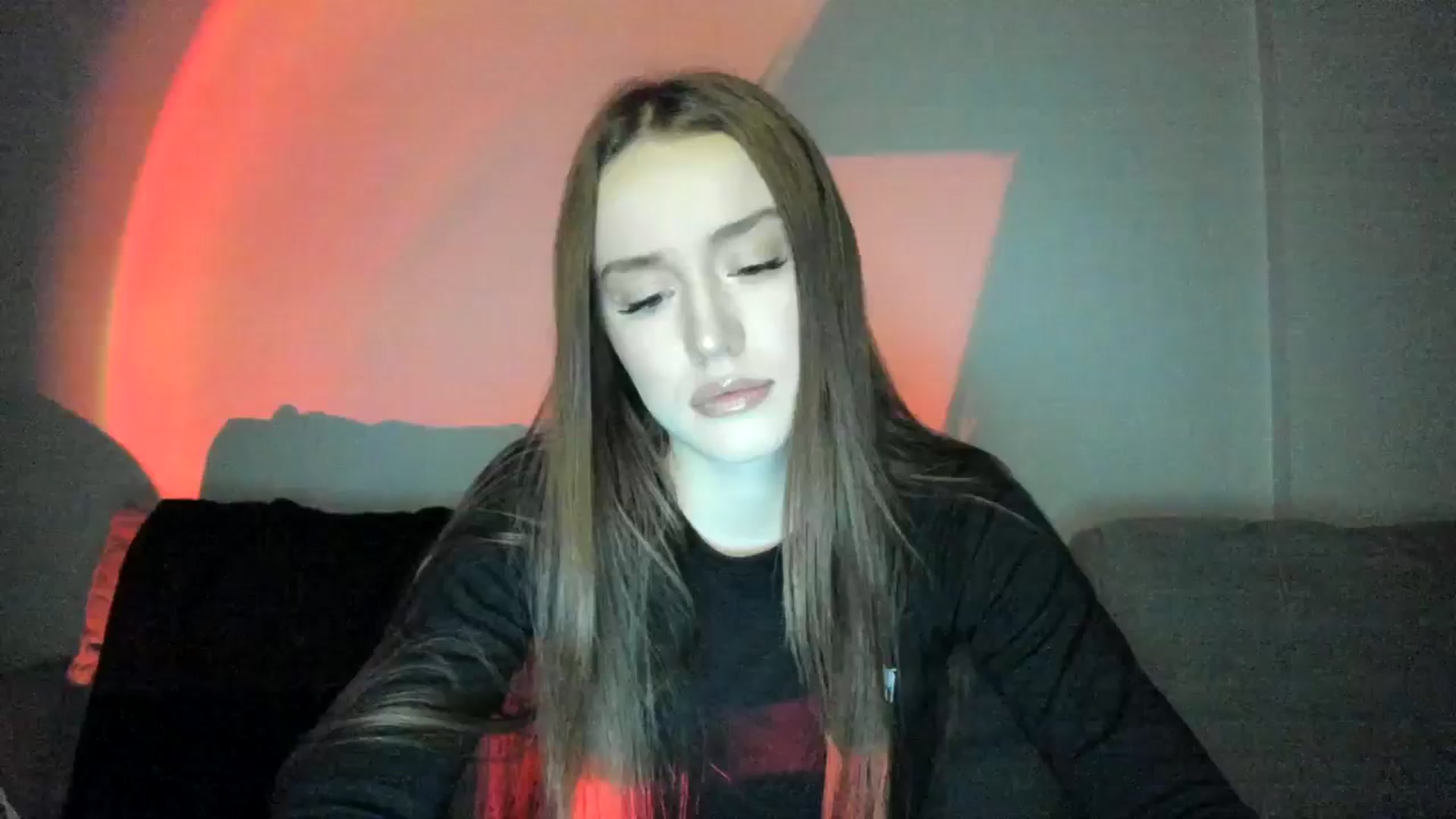 Gallery image thumbnail from IsabellRrose's myfreecams stream on, 12/26/2024, 18:03 image 10 of 20