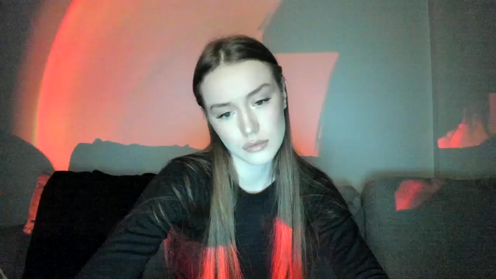 Gallery image thumbnail from IsabellRrose's myfreecams stream on, 12/26/2024, 18:56 image 3 of 20