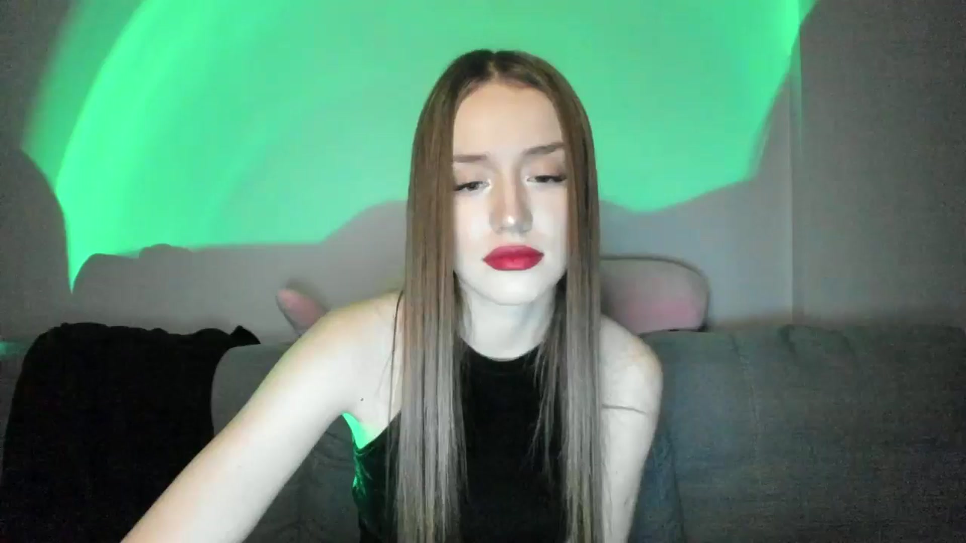 Gallery image thumbnail from IsabellRrose's myfreecams stream on, 12/30/2024, 18:47 image 2 of 20