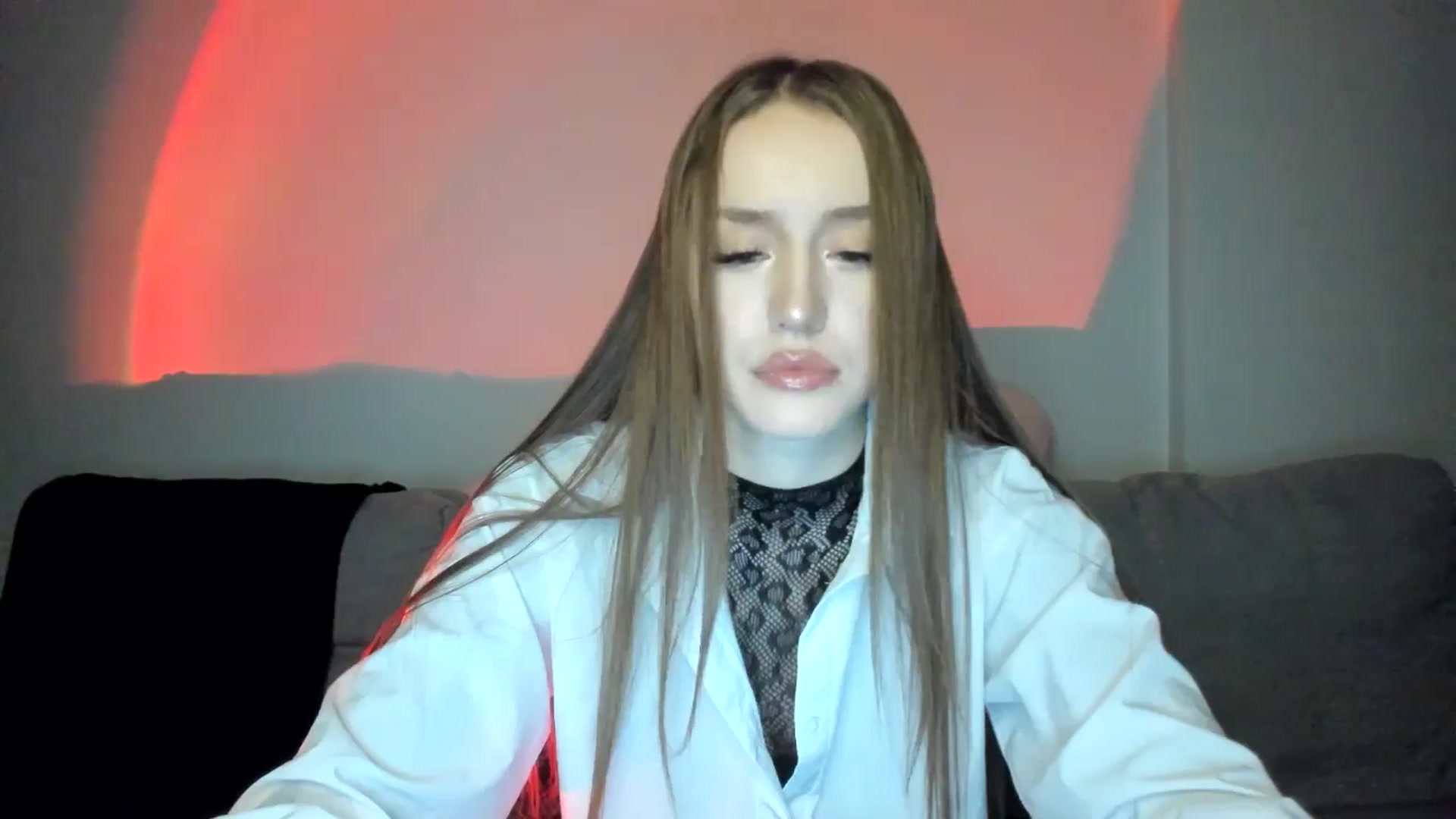 Gallery image thumbnail from IsabellRrose's myfreecams stream on, 01/05/2025, 17:43 image 8 of 20