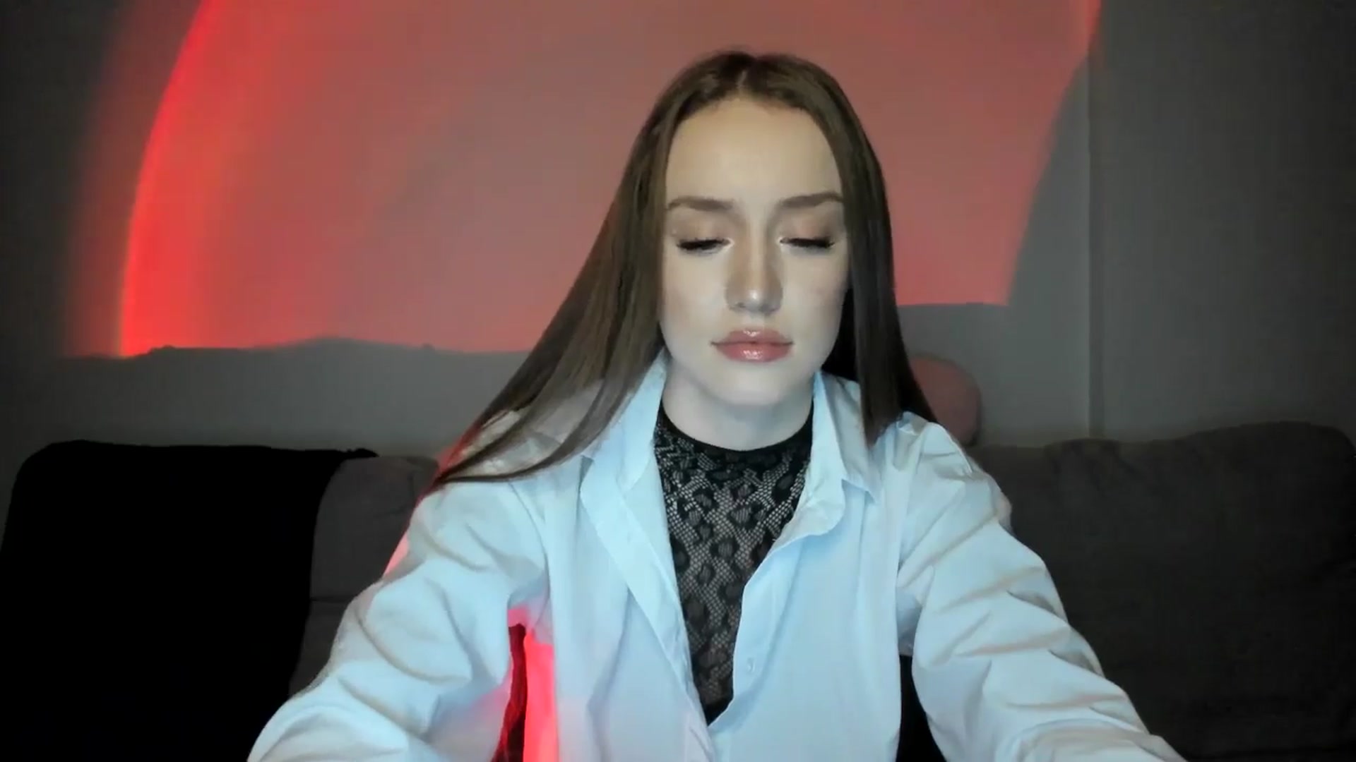 Gallery image thumbnail from IsabellRrose's myfreecams stream on, 01/05/2025, 17:43 image 10 of 20