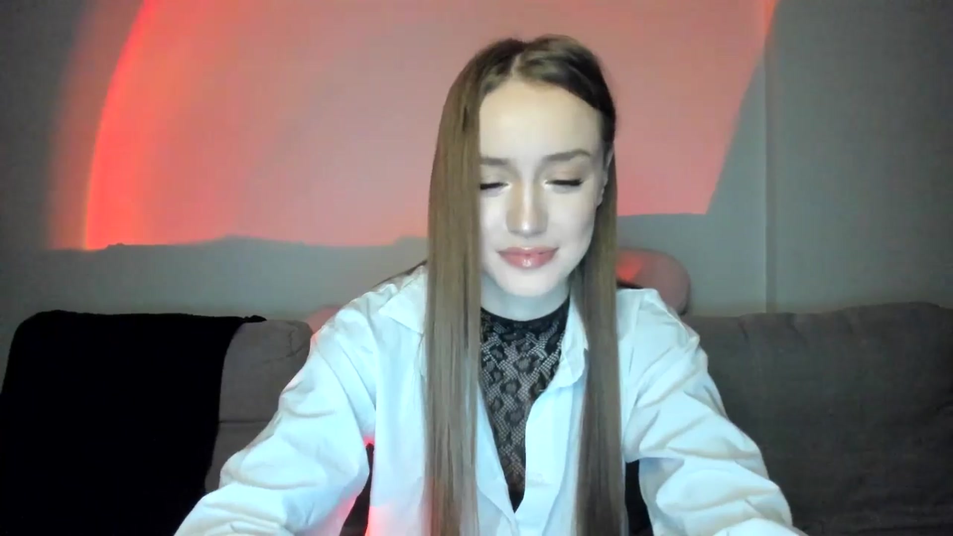 Gallery image thumbnail from IsabellRrose's myfreecams stream on, 01/05/2025, 17:43 image 18 of 20