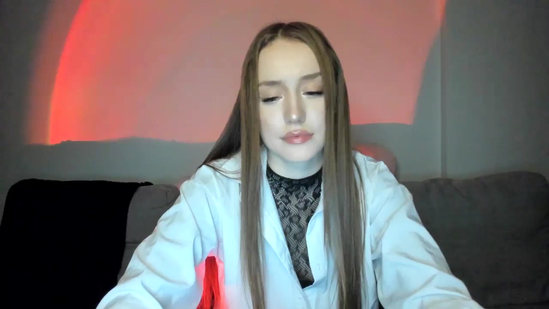 Gallery image thumbnail from IsabellRrose's myfreecams stream on, 01/05/2025, 17:43 image 14 of 20