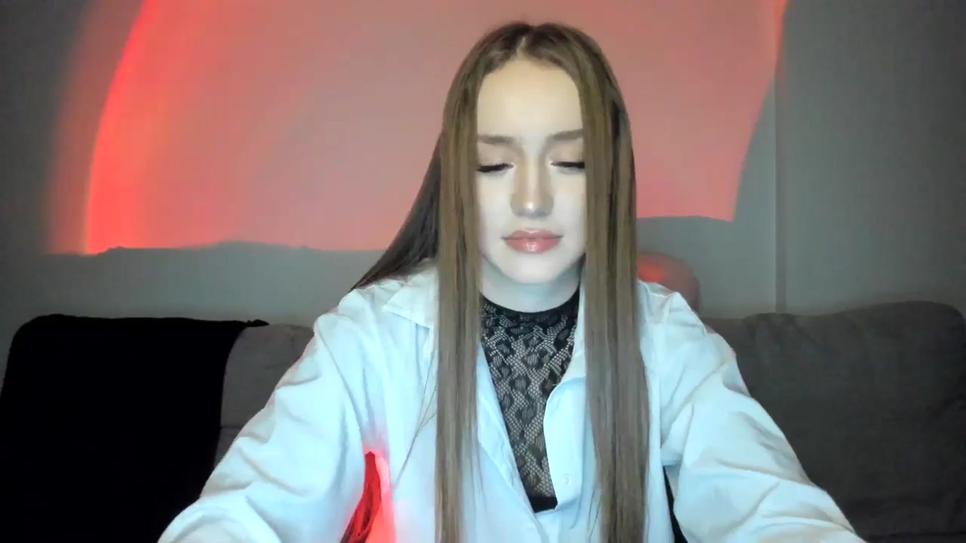 Gallery image thumbnail from IsabellRrose's myfreecams stream on, 01/05/2025, 17:43 image 15 of 20