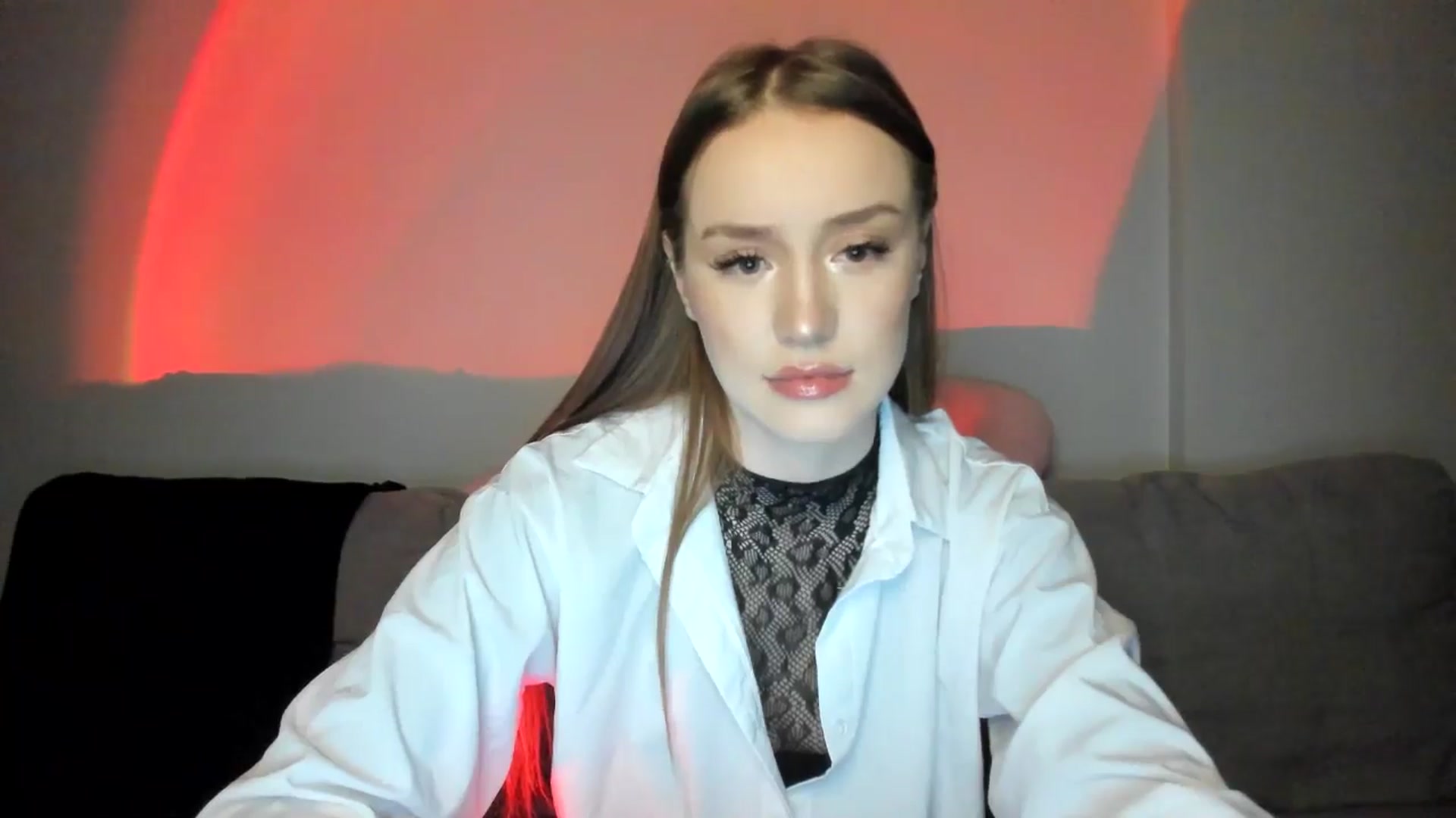 Gallery image thumbnail from IsabellRrose's myfreecams stream on, 01/05/2025, 17:43 image 2 of 20