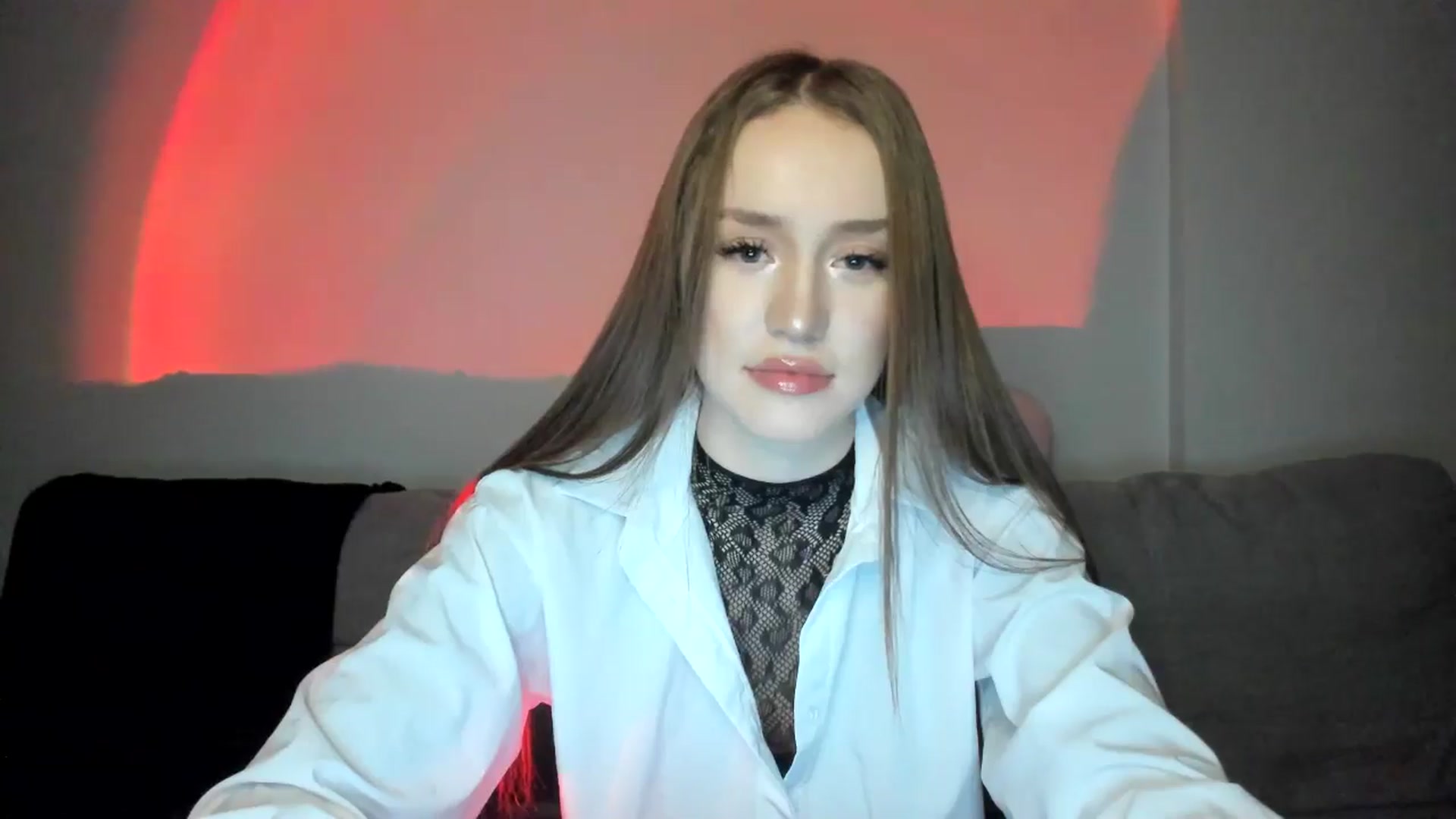 Gallery image thumbnail from IsabellRrose's myfreecams stream on, 01/05/2025, 17:43 image 7 of 20