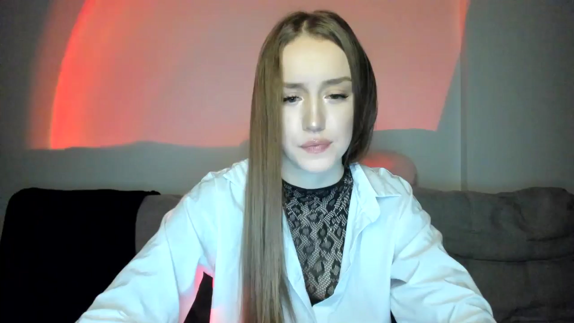 Gallery image thumbnail from IsabellRrose's myfreecams stream on, 01/05/2025, 19:07 image 18 of 20