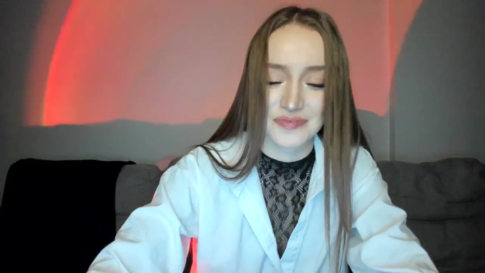 Gallery image thumbnail from IsabellRrose's myfreecams stream on, 01/05/2025, 19:07 image 2 of 20