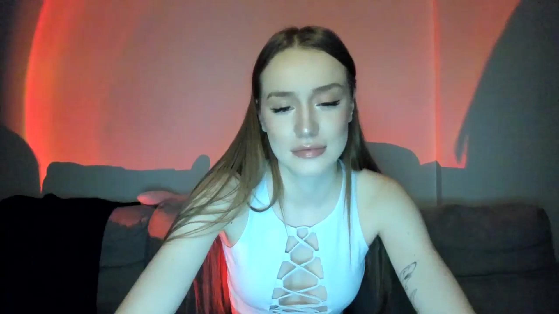 Gallery image thumbnail from IsabellRrose's myfreecams stream on, 01/08/2025, 16:47 image 10 of 20