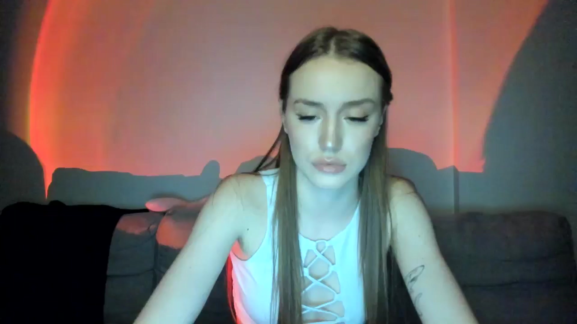 Gallery image thumbnail from IsabellRrose's myfreecams stream on, 01/08/2025, 18:32 image 19 of 20