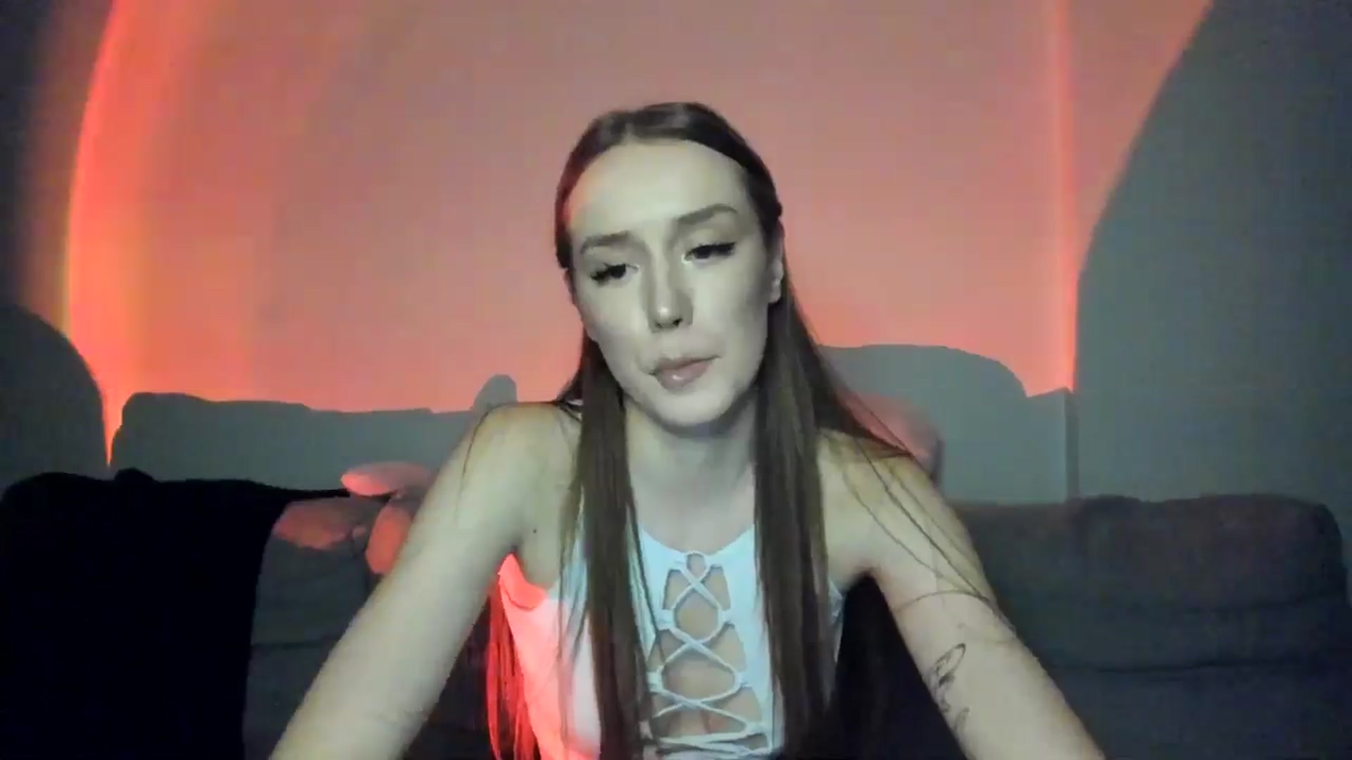 Gallery image thumbnail from IsabellRrose's myfreecams stream on, 01/08/2025, 18:32 image 13 of 20