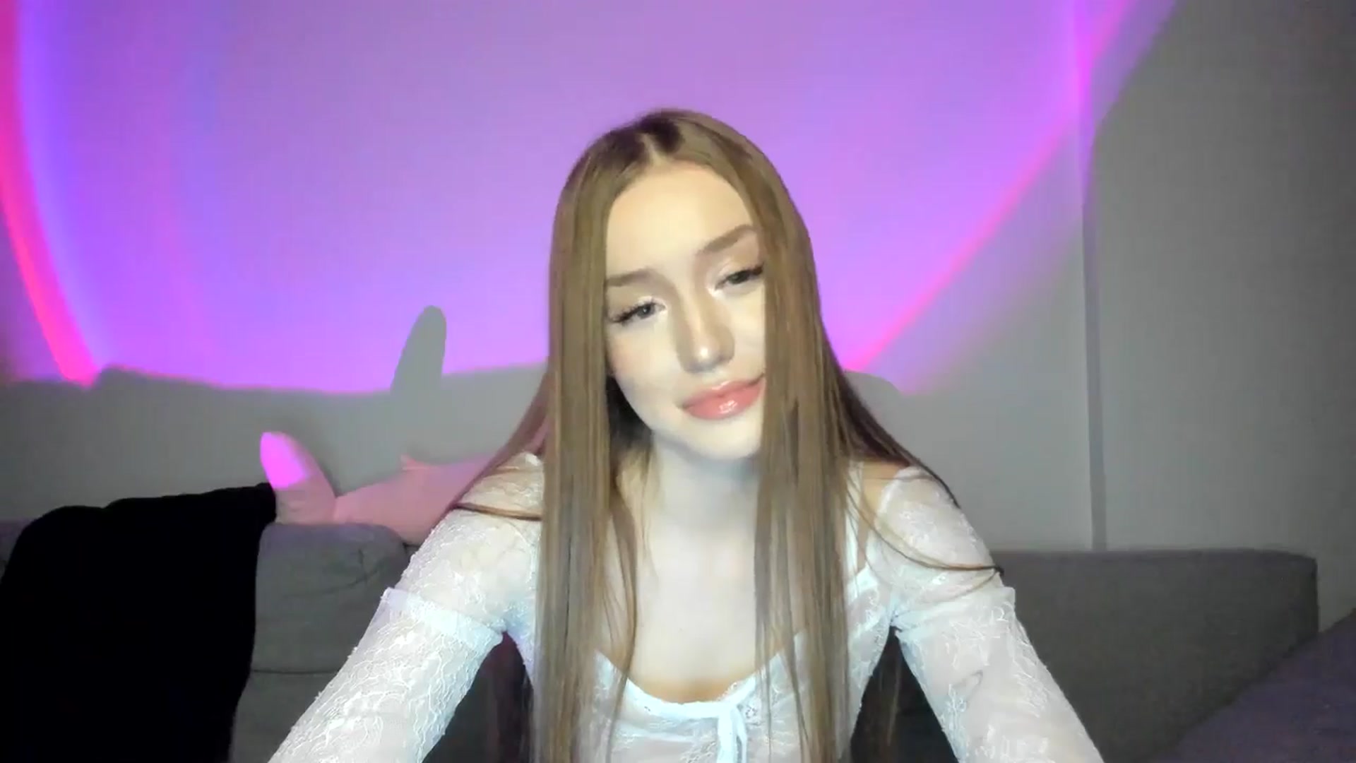 Gallery image thumbnail from IsabellRrose's myfreecams stream on, 01/12/2025, 17:30 image 2 of 20