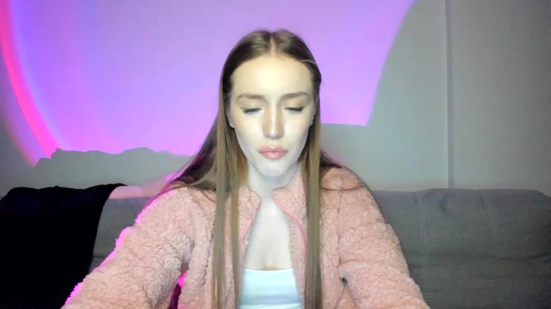 Gallery image thumbnail from IsabellRrose's myfreecams stream on, 01/13/2025, 18:24 image 20 of 20