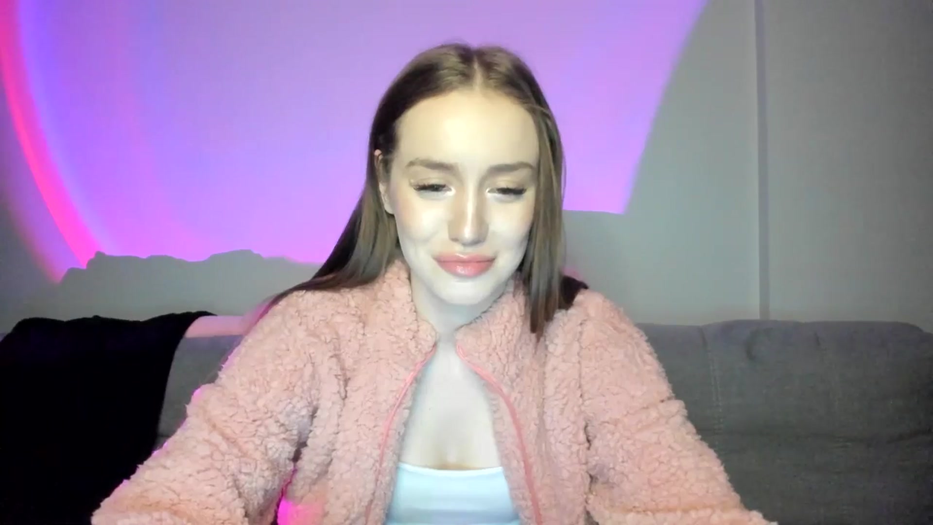 Gallery image thumbnail from IsabellRrose's myfreecams stream on, 01/13/2025, 18:24 image 10 of 20
