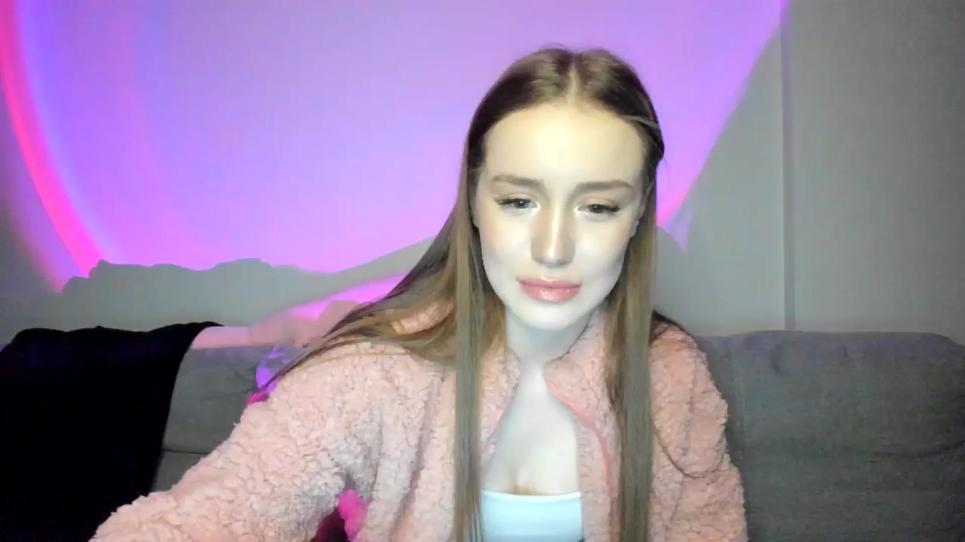 Gallery image thumbnail from IsabellRrose's myfreecams stream on, 01/13/2025, 18:47 image 3 of 20