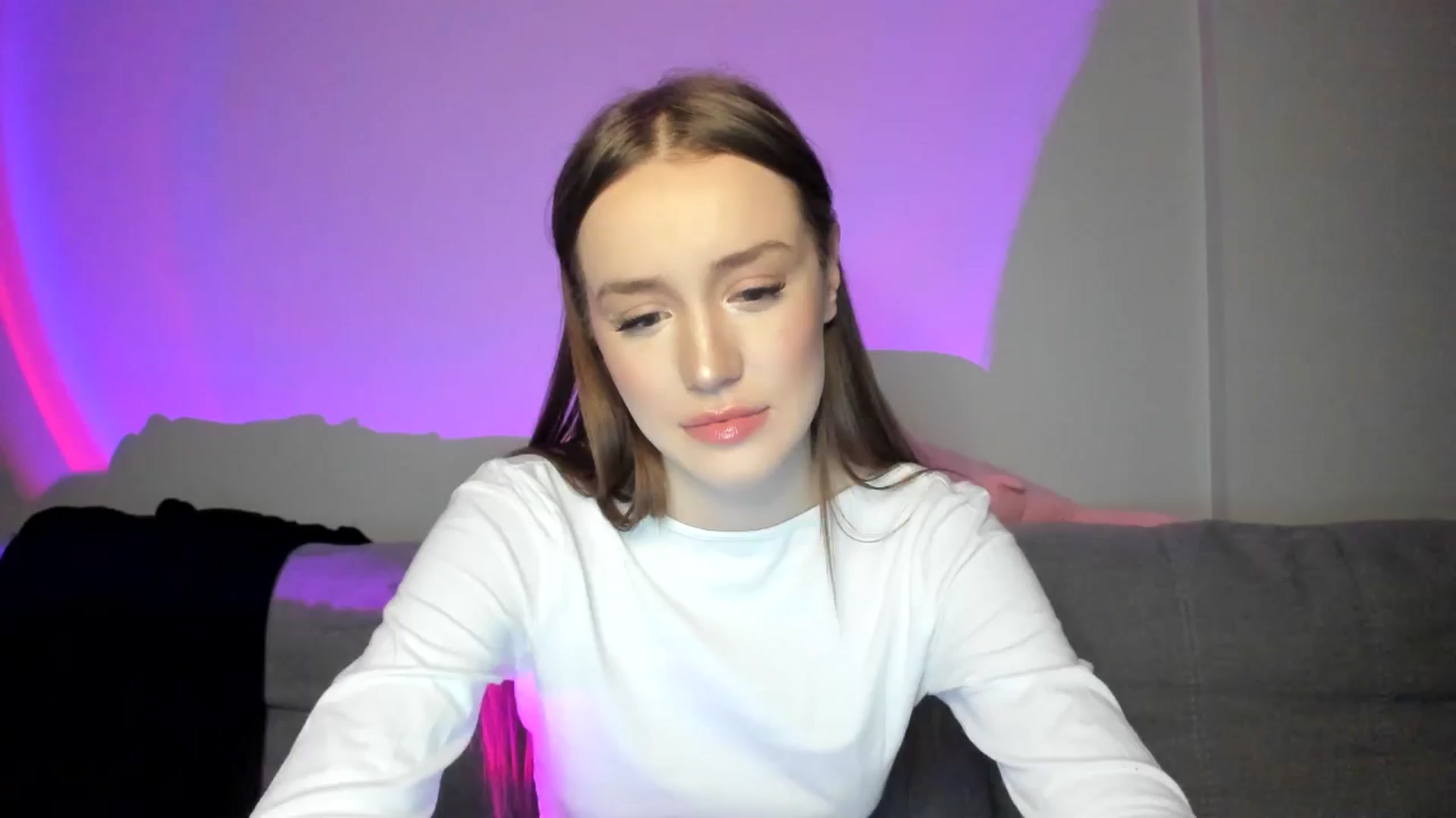 Gallery image thumbnail from IsabellRrose's myfreecams stream on, 01/17/2025, 17:29 image 1 of 20