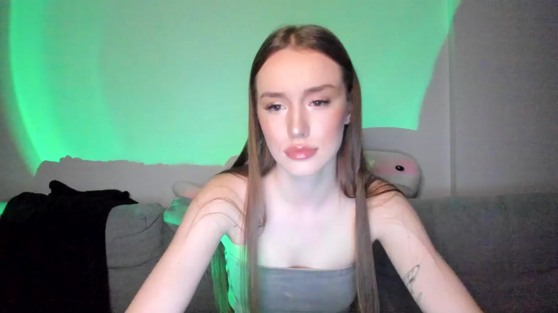 Gallery image thumbnail from IsabellRrose's myfreecams stream on, 01/18/2025, 16:50 image 9 of 20