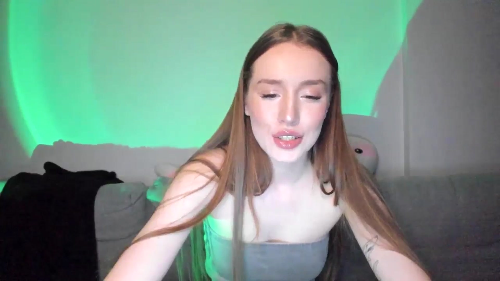 Gallery image thumbnail from IsabellRrose's myfreecams stream on, 01/18/2025, 16:50 image 3 of 20