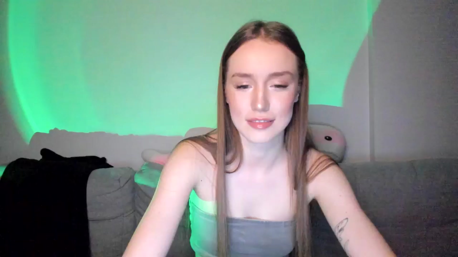 Gallery image thumbnail from IsabellRrose's myfreecams stream on, 01/18/2025, 16:50 image 14 of 20