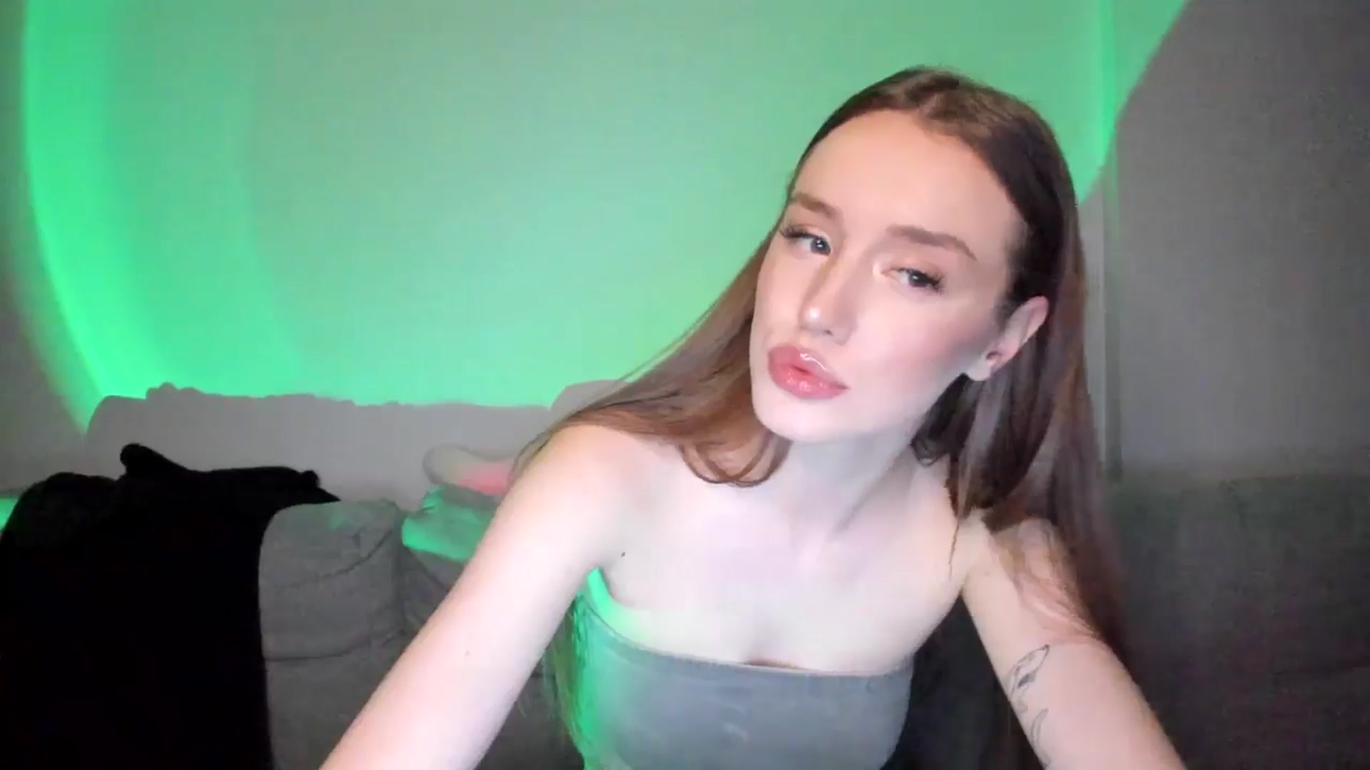 Gallery image thumbnail from IsabellRrose's myfreecams stream on, 01/18/2025, 16:50 image 2 of 20