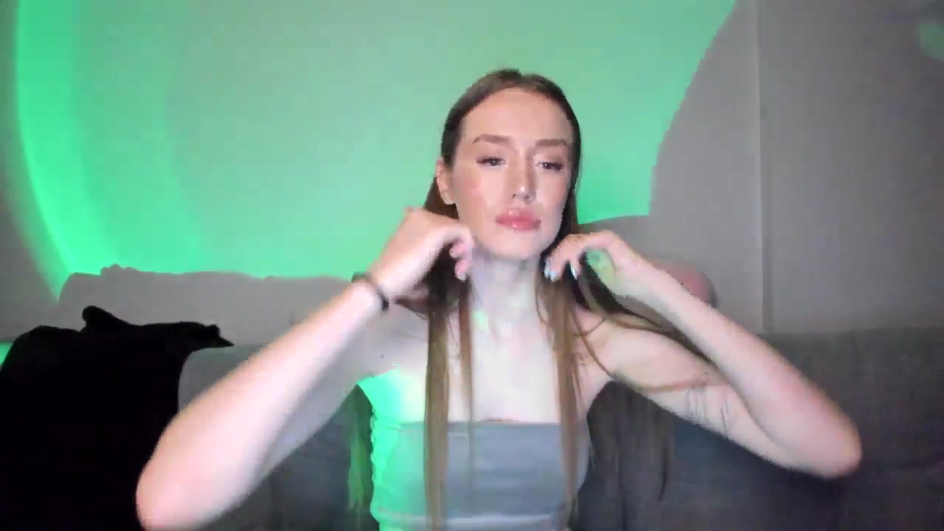 Gallery image thumbnail from IsabellRrose's myfreecams stream on, 01/18/2025, 17:55 image 6 of 20
