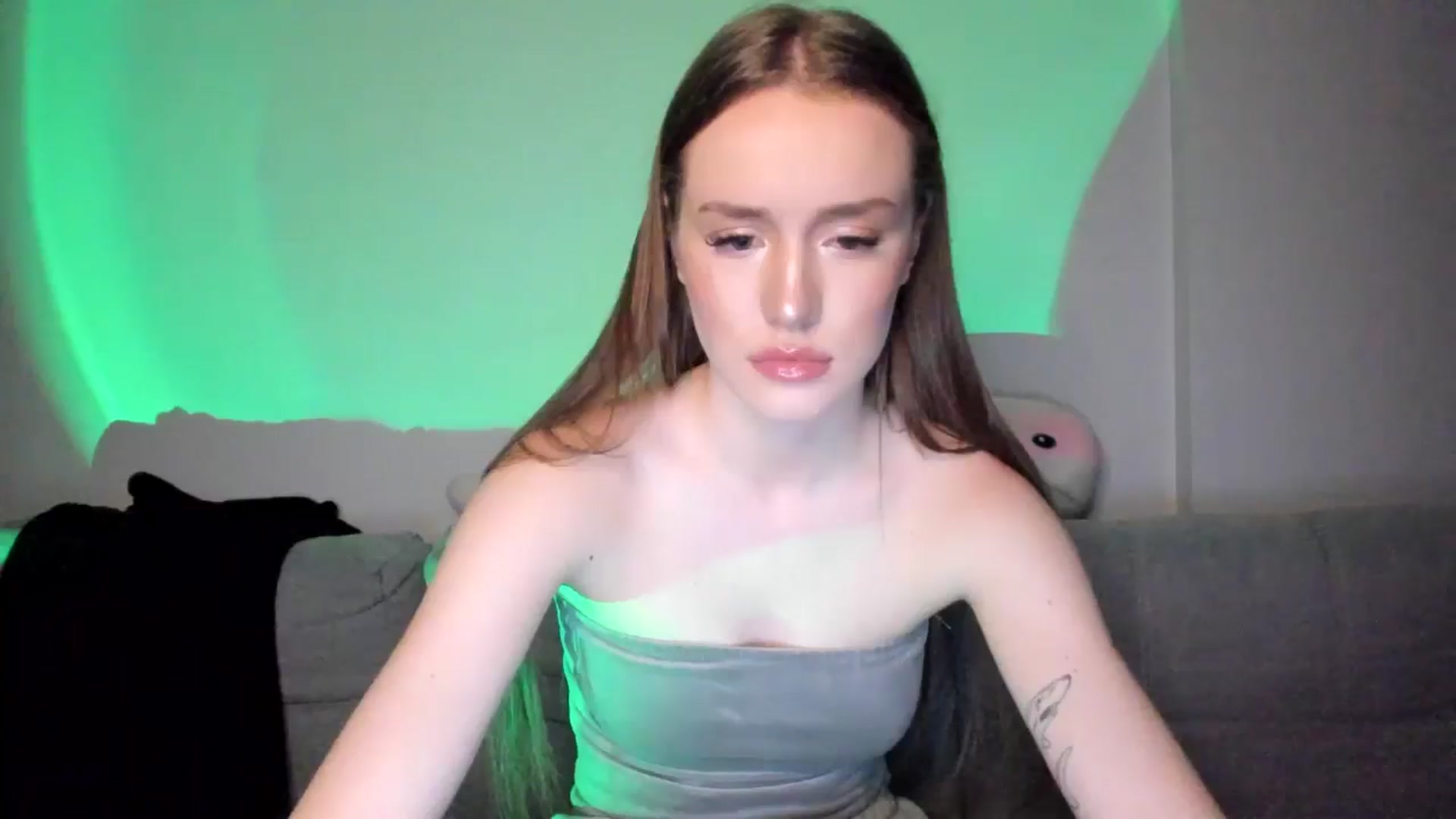 Gallery image thumbnail from IsabellRrose's myfreecams stream on, 01/18/2025, 17:55 image 12 of 20