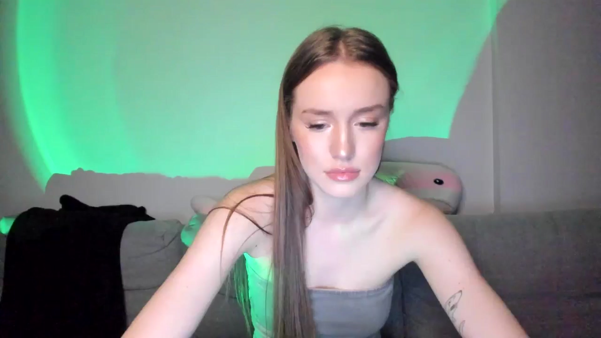 Gallery image thumbnail from IsabellRrose's myfreecams stream on, 01/18/2025, 17:55 image 18 of 20