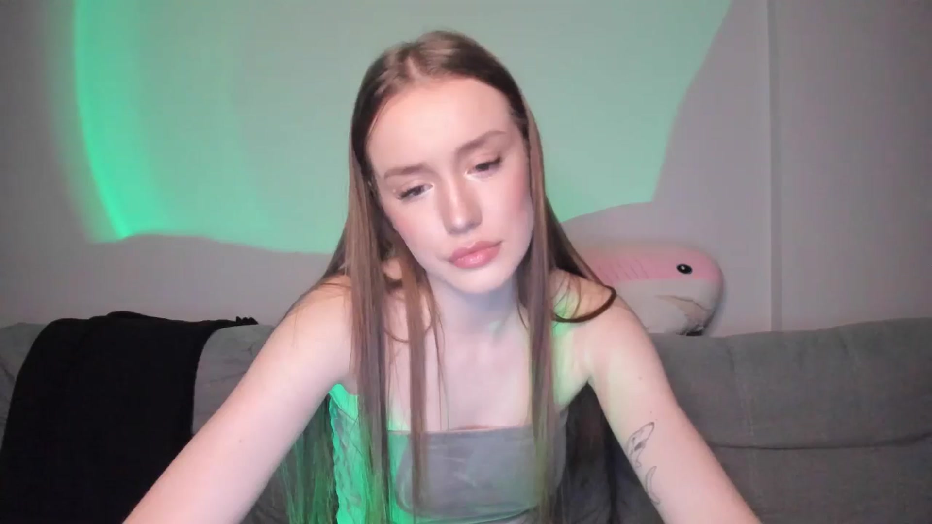 Gallery image thumbnail from IsabellRrose's myfreecams stream on, 01/19/2025, 17:26 image 2 of 20