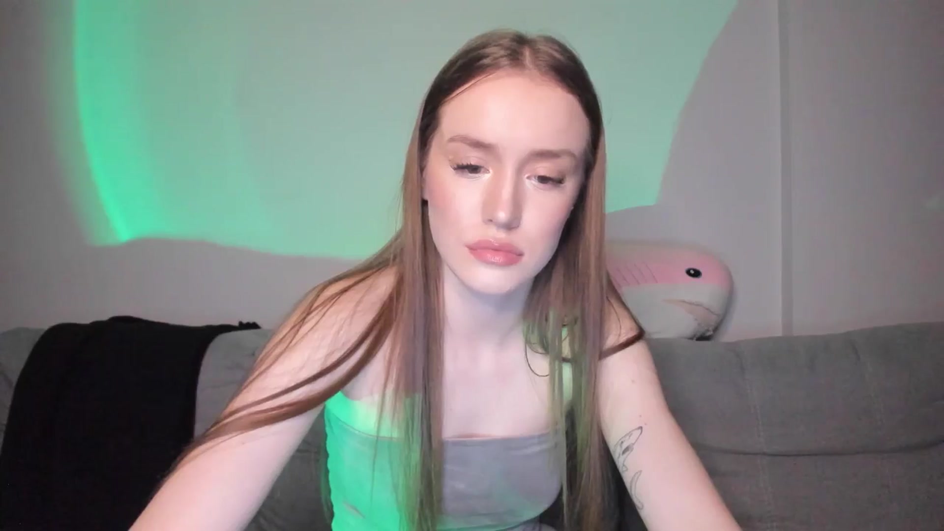 Gallery image thumbnail from IsabellRrose's myfreecams stream on, 01/19/2025, 17:26 image 4 of 20