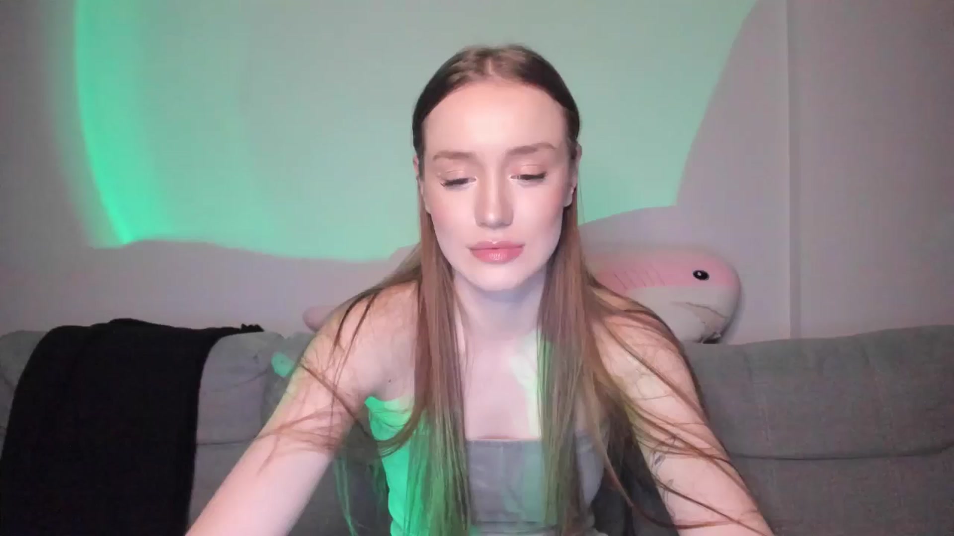 Gallery image thumbnail from IsabellRrose's myfreecams stream on, 01/19/2025, 18:09 image 12 of 20