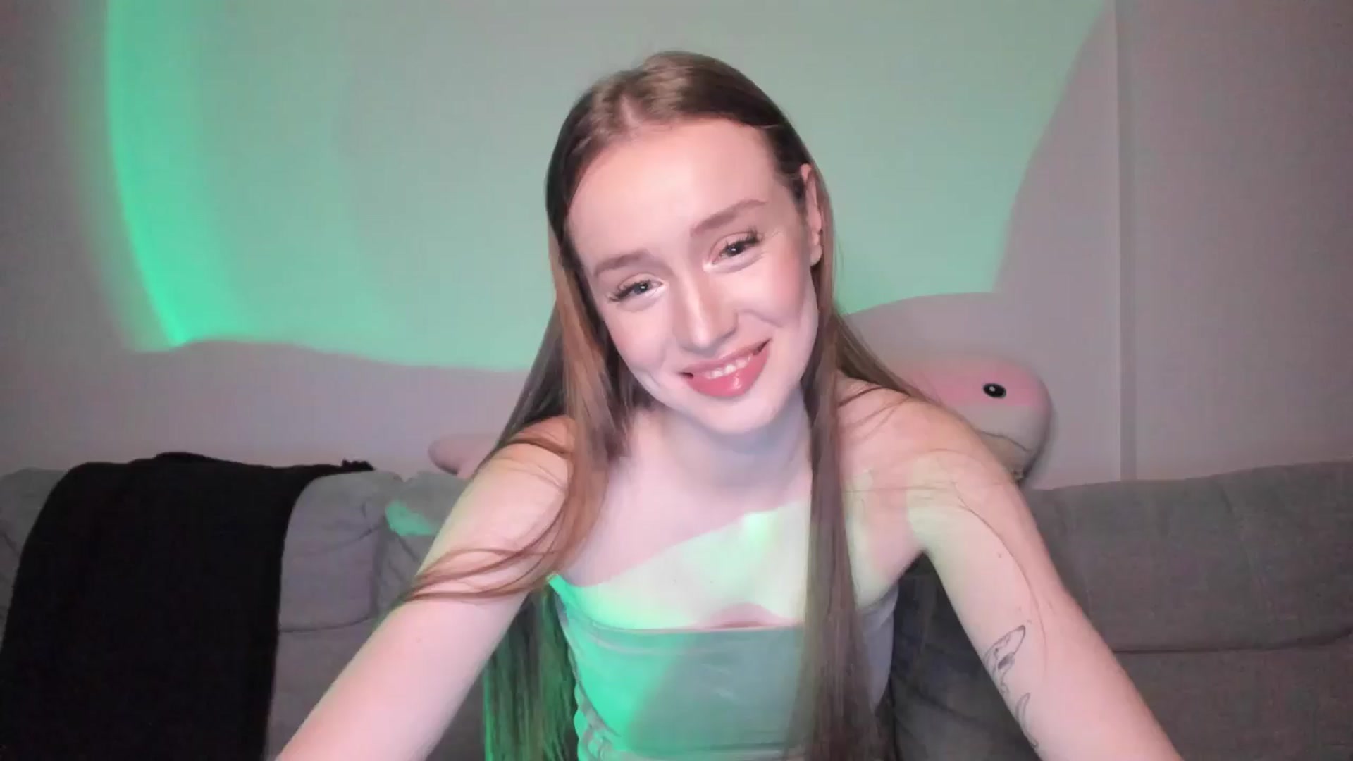 Gallery image thumbnail from IsabellRrose's myfreecams stream on, 01/19/2025, 18:09 image 19 of 20