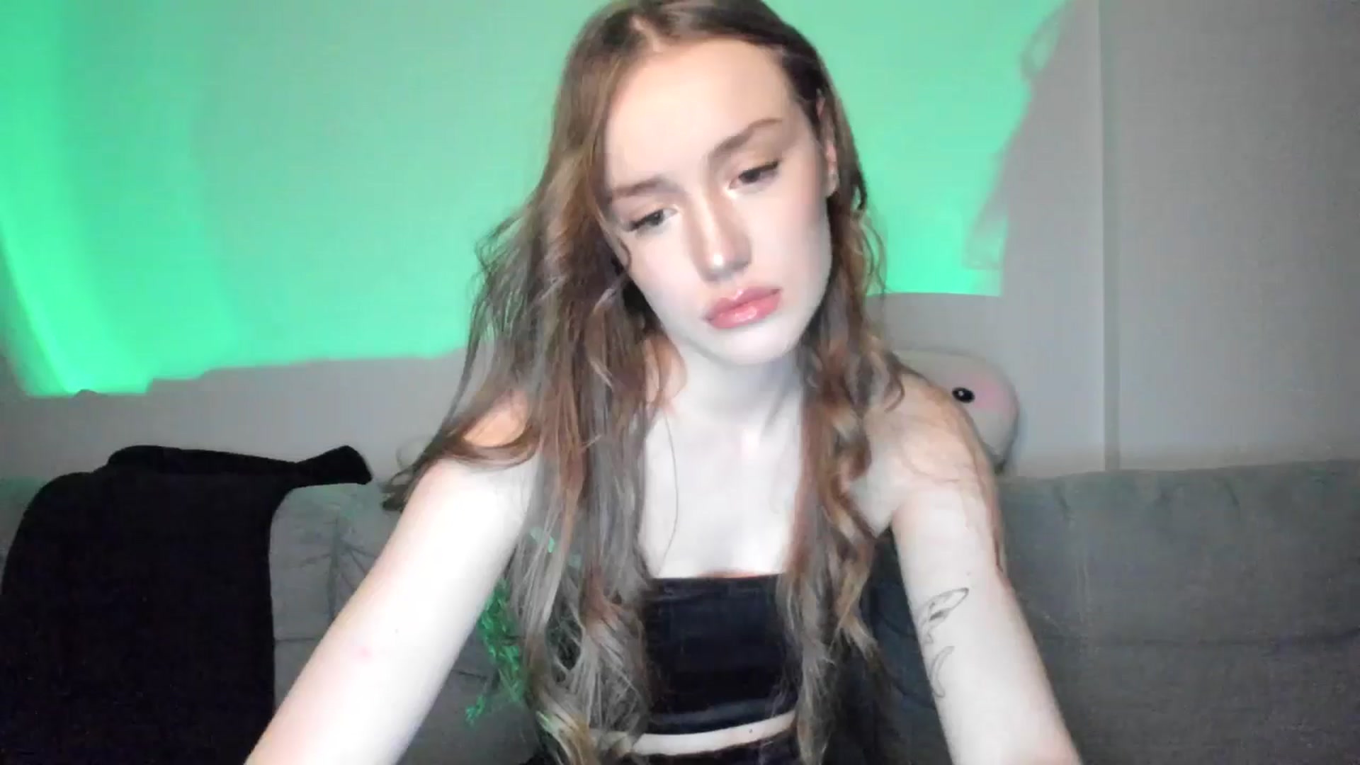 Gallery image thumbnail from IsabellRrose's myfreecams stream on, 01/21/2025, 16:45 image 17 of 20