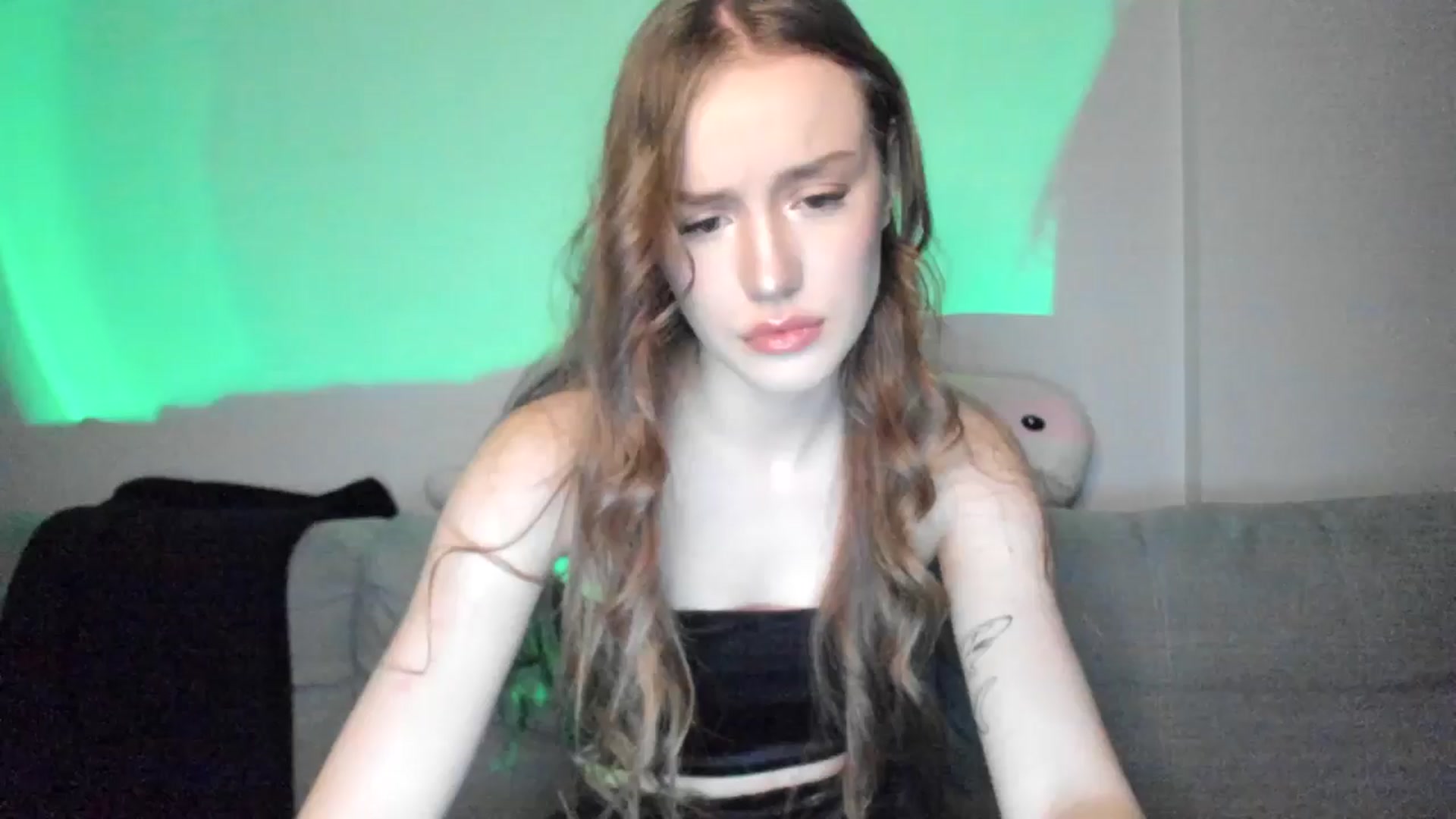 Gallery image thumbnail from IsabellRrose's myfreecams stream on, 01/21/2025, 16:45 image 16 of 20
