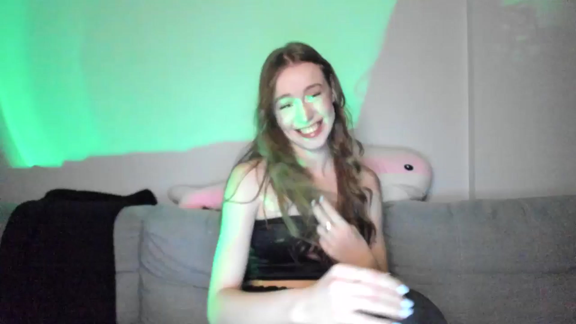 Gallery image thumbnail from IsabellRrose's myfreecams stream on, 01/21/2025, 16:45 image 15 of 20