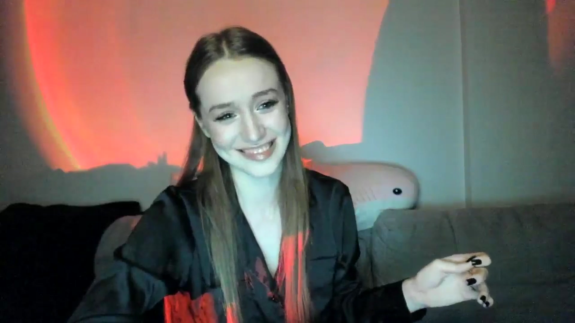 Gallery image thumbnail from IsabellRrose's myfreecams stream on, 02/01/2025, 18:32 image 13 of 20