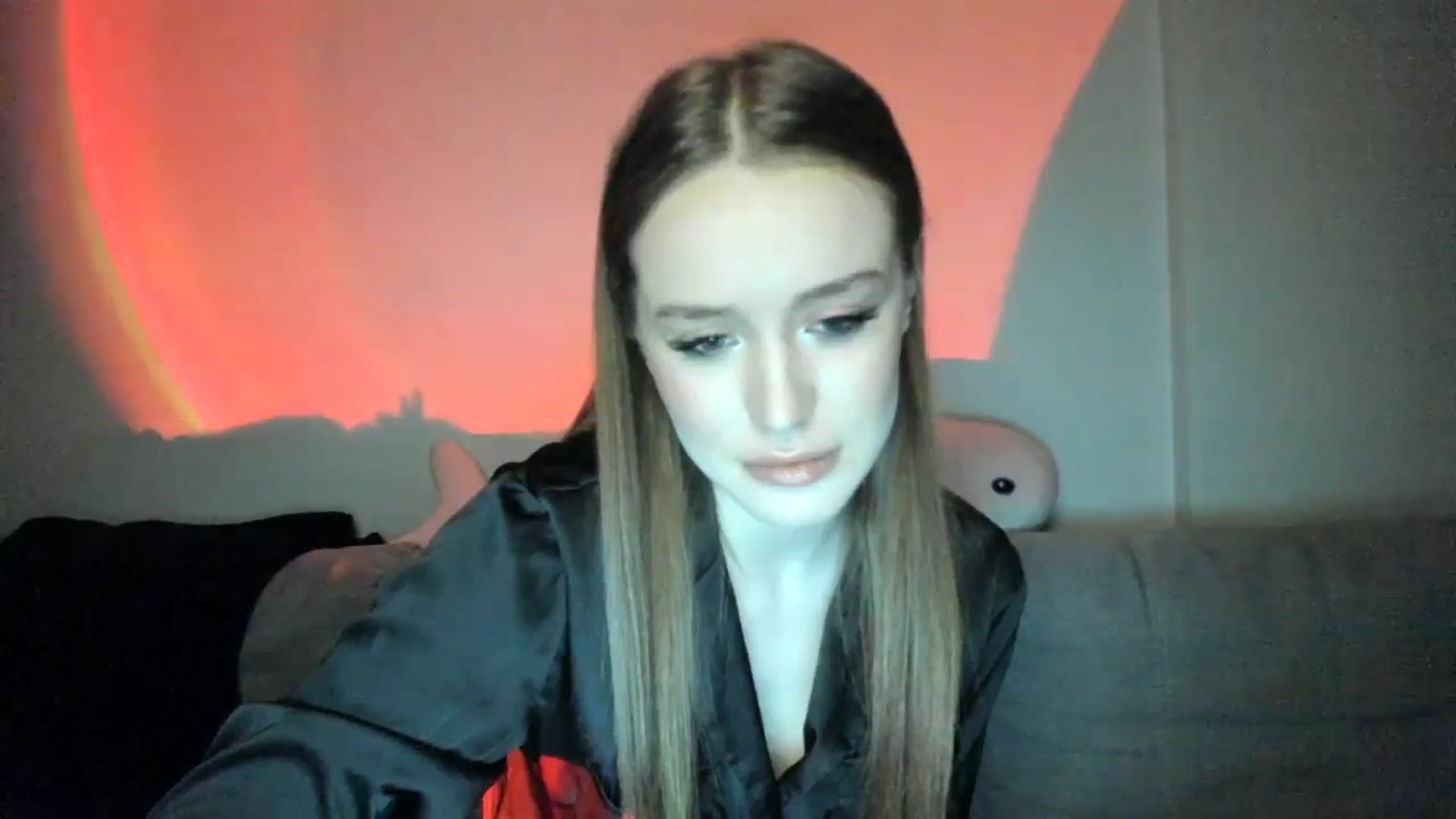 Gallery image thumbnail from IsabellRrose's myfreecams stream on, 02/01/2025, 18:32 image 18 of 20